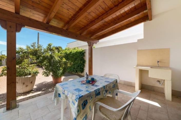 Villa Cucci Mono Luigi Casa Vacanze 토레 라필로 외부 사진